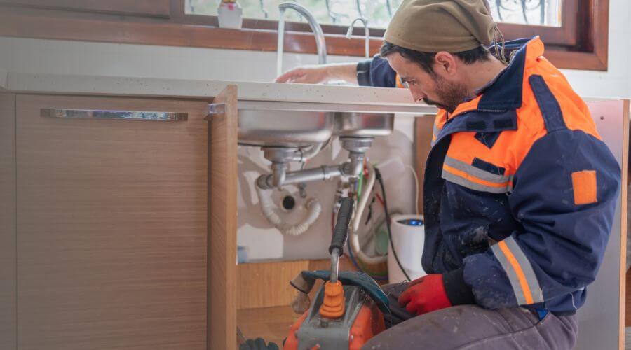 Professional expert plumbing services in Latham, MO